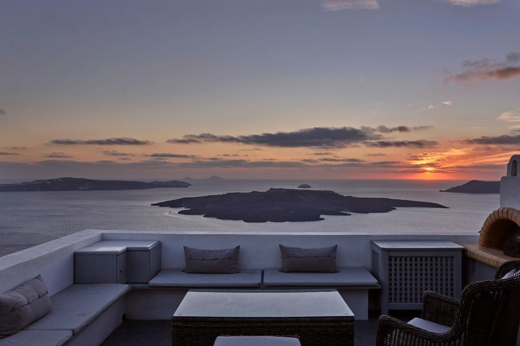 Villa Dakoronia Fira  Extérieur photo