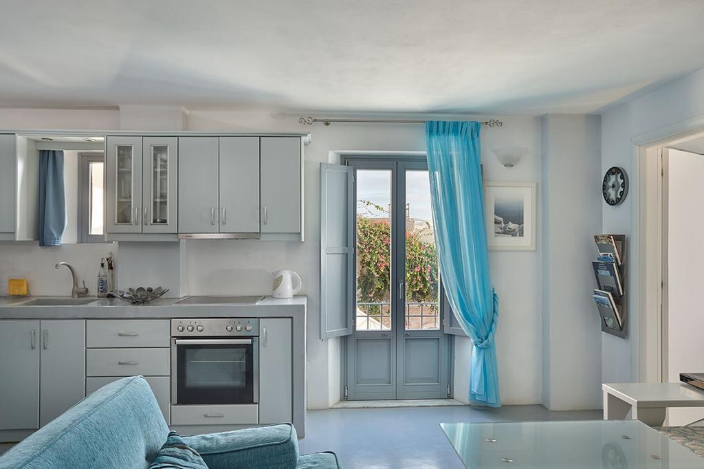 Villa Dakoronia Fira  Extérieur photo