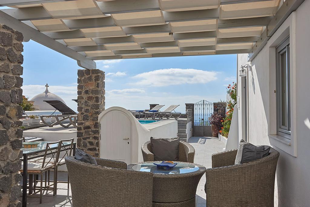 Villa Dakoronia Fira  Extérieur photo
